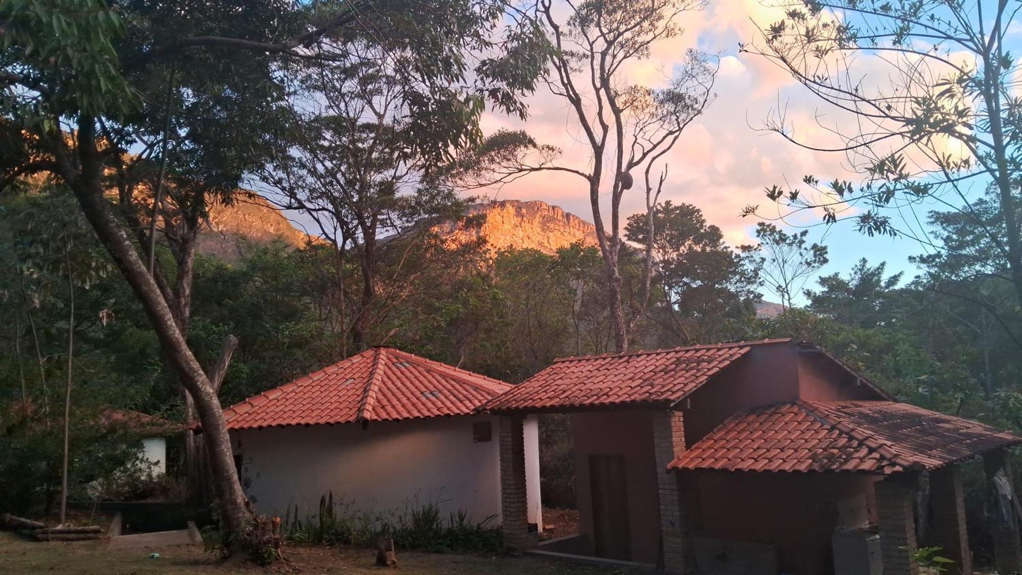 Camping Guapira Vale do Capao Luaran gambar